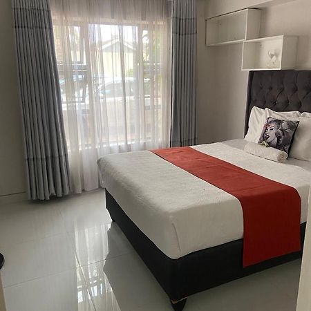 Villa Prince ฮาราเร ภายนอก รูปภาพ