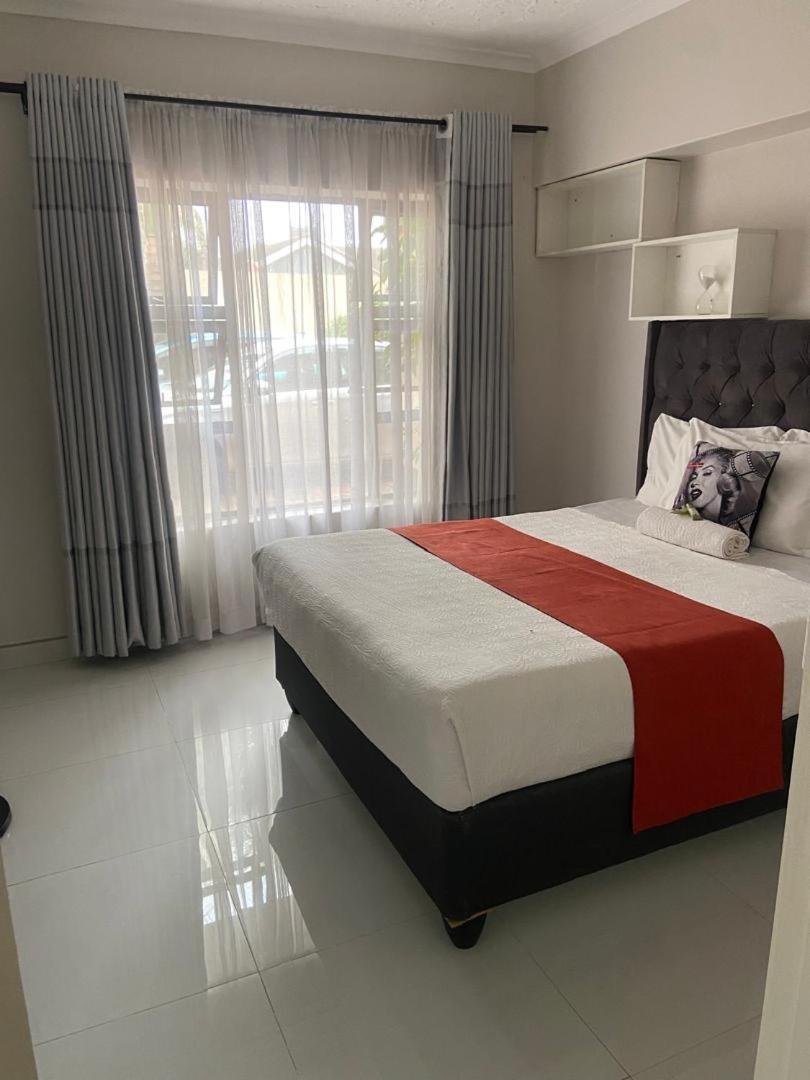 Villa Prince ฮาราเร ภายนอก รูปภาพ
